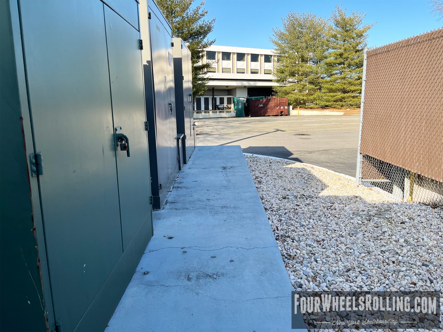 Melville Quadrangle Gap Long Island Skateboarding Spots